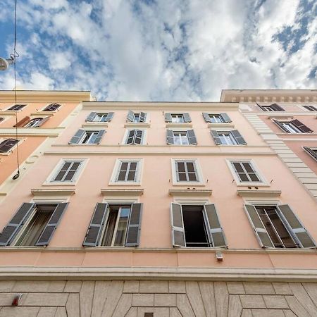 Colosseum 10Steps Away, Marco Aurelio Luxury House Рим Екстер'єр фото